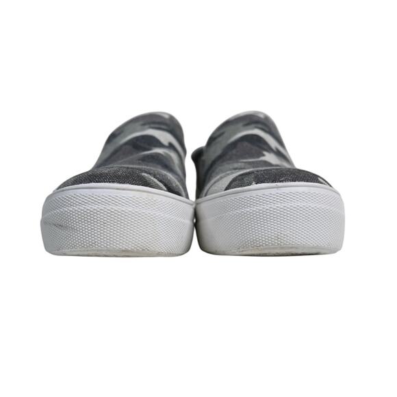 Steve Madden Womens 6.5 Gills-C Camouflage Slip-On Sneakers - Picture 2 of 9